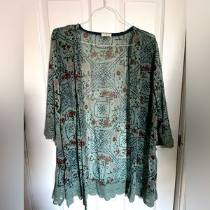 Mason & Belle - crochet trim open shear top in green floral